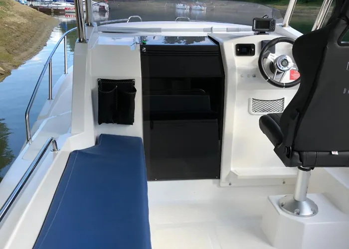 Eko-Yacht